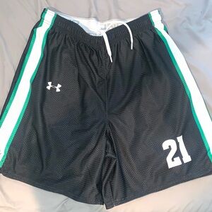 Under Armour basketball Shorts Black with green and white Stripes Large